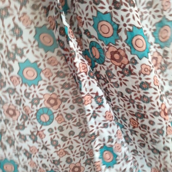 Long Kimono Style Cover up - Picture 4 of 5